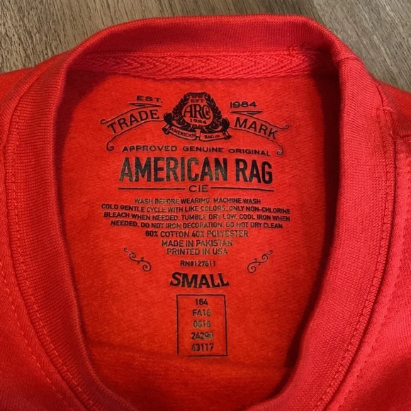 🌸American Rag Santa Sweatshirt Unisex Size Small - Picture 7 of 9